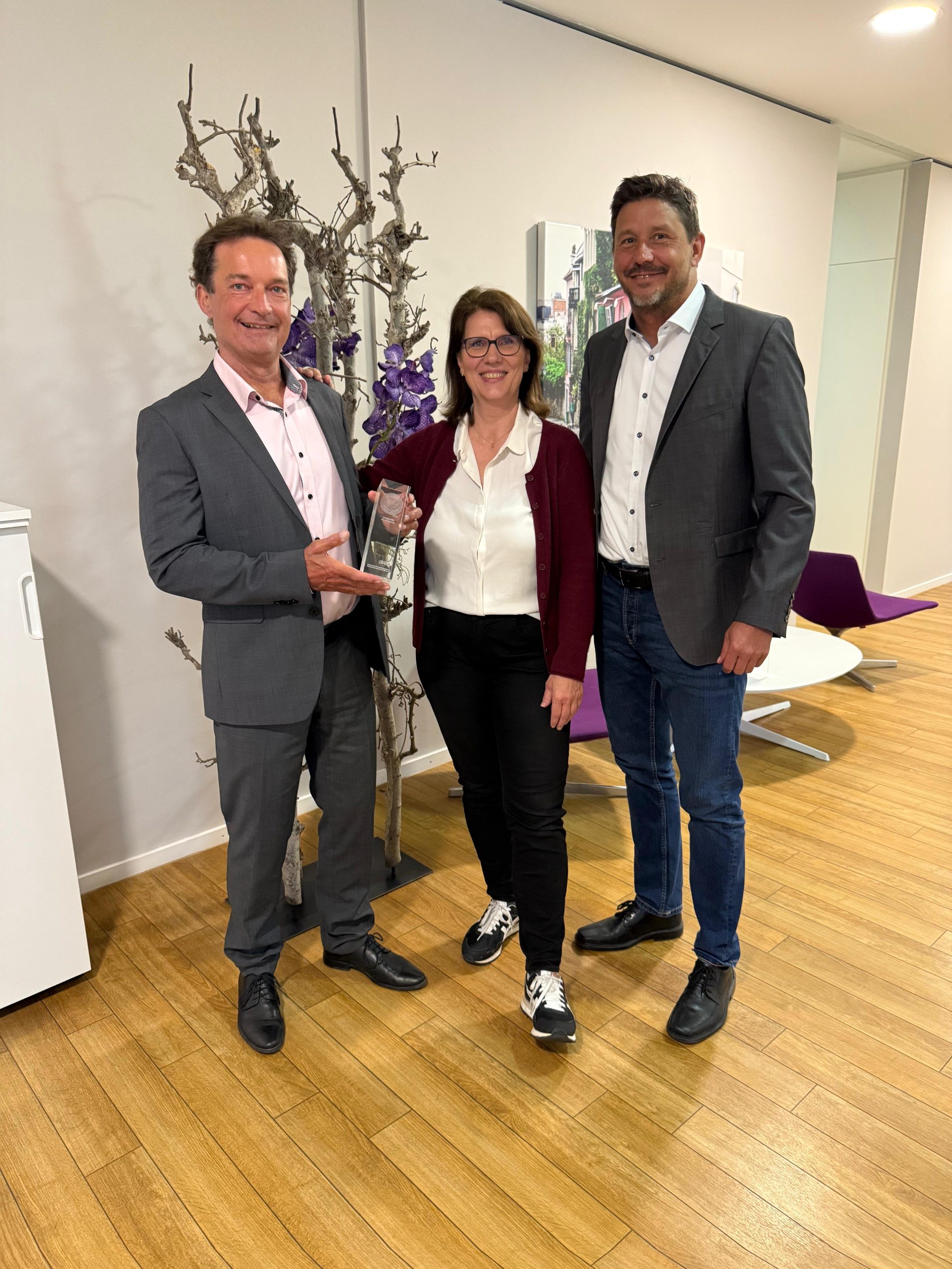 Award_1 Award mit Peter Winterstein, Silvia Ecker, Tobias Senninger